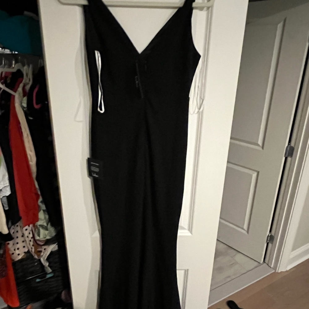 Lulus Melora black sleeveless dress NWT